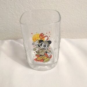 𝅺disney's animal Kingdom 2000 McDonald's commemorative glass